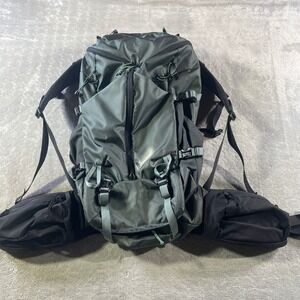 Mystery Ranch Coulee 40L Backpack Hiking Camping Outdoor Travel S/M